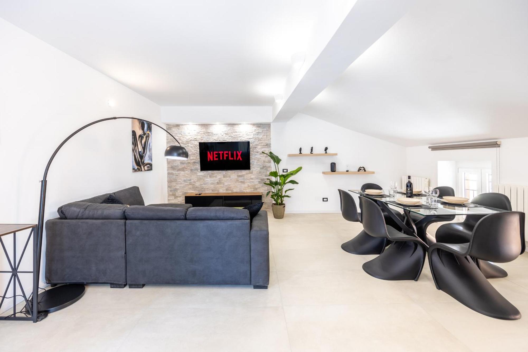 Lusso E Design, Appartamento 6 Minuti Aeroporto Orio Al Serio 세리아테 외부 사진